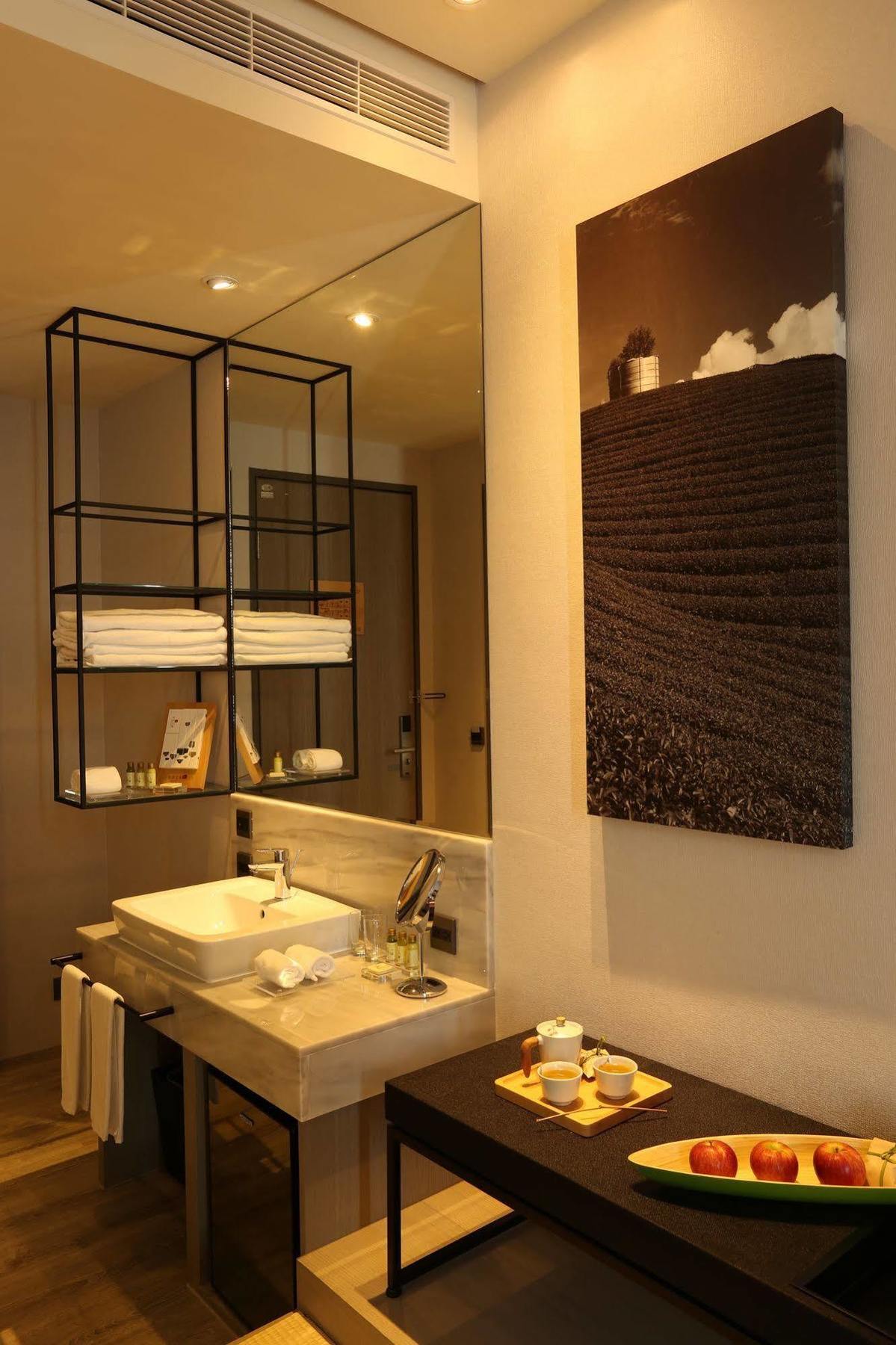Hotel Day Plus Teascape Chiayi Exterior foto